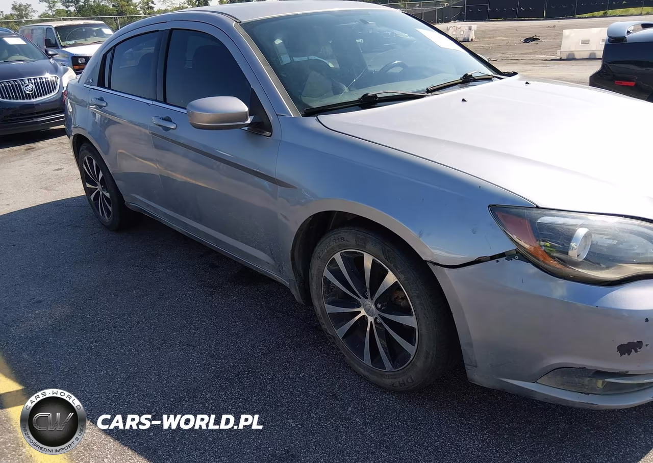 2014 Chrysler 200 Touring VIN:1C3CCBBBXEN119929 - 12