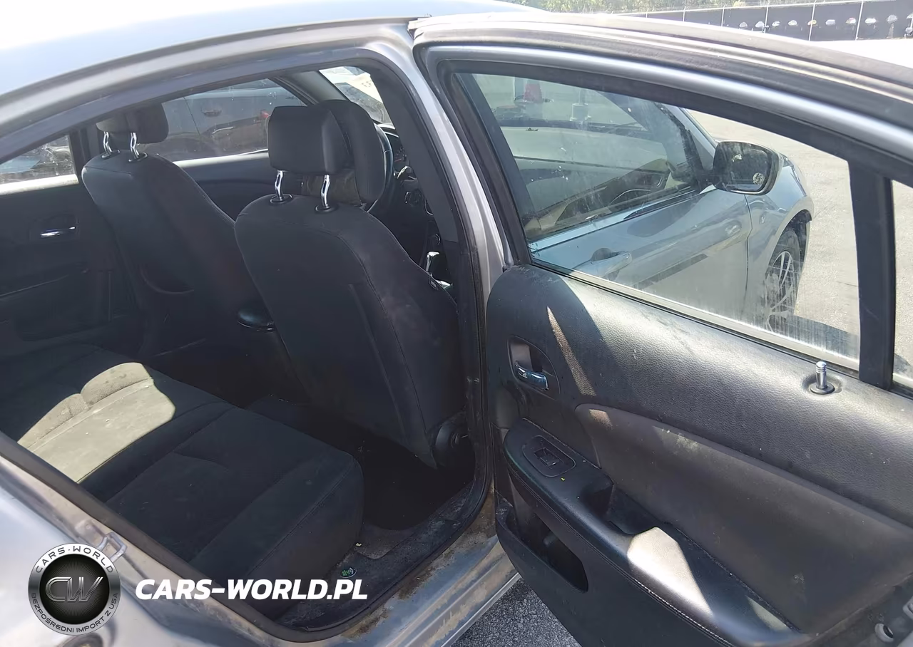 2014 Chrysler 200 Touring VIN:1C3CCBBBXEN119929 - 8