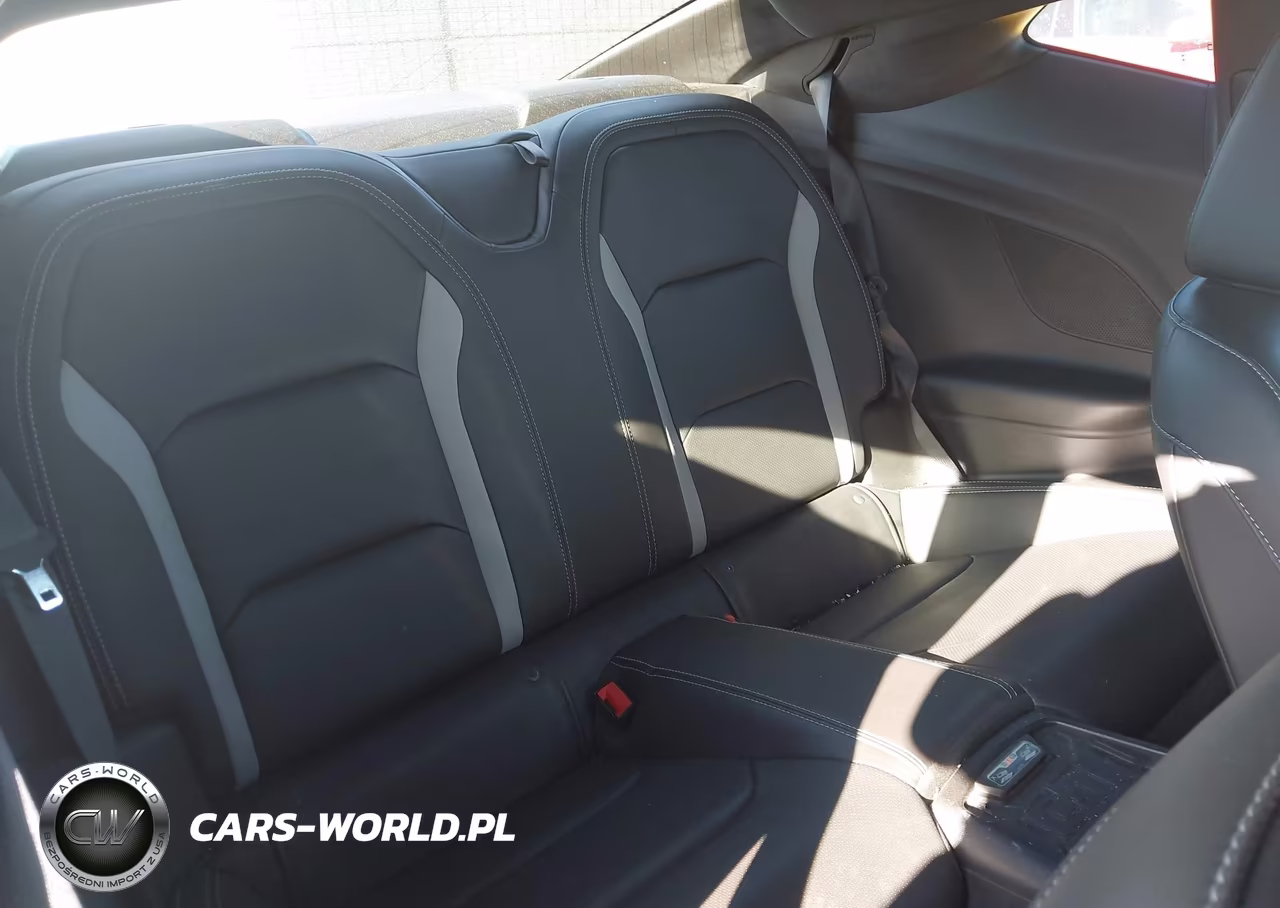 2018 Chevrolet Camaro 2Ss VIN:1G1FH1R72J0116688 - 8