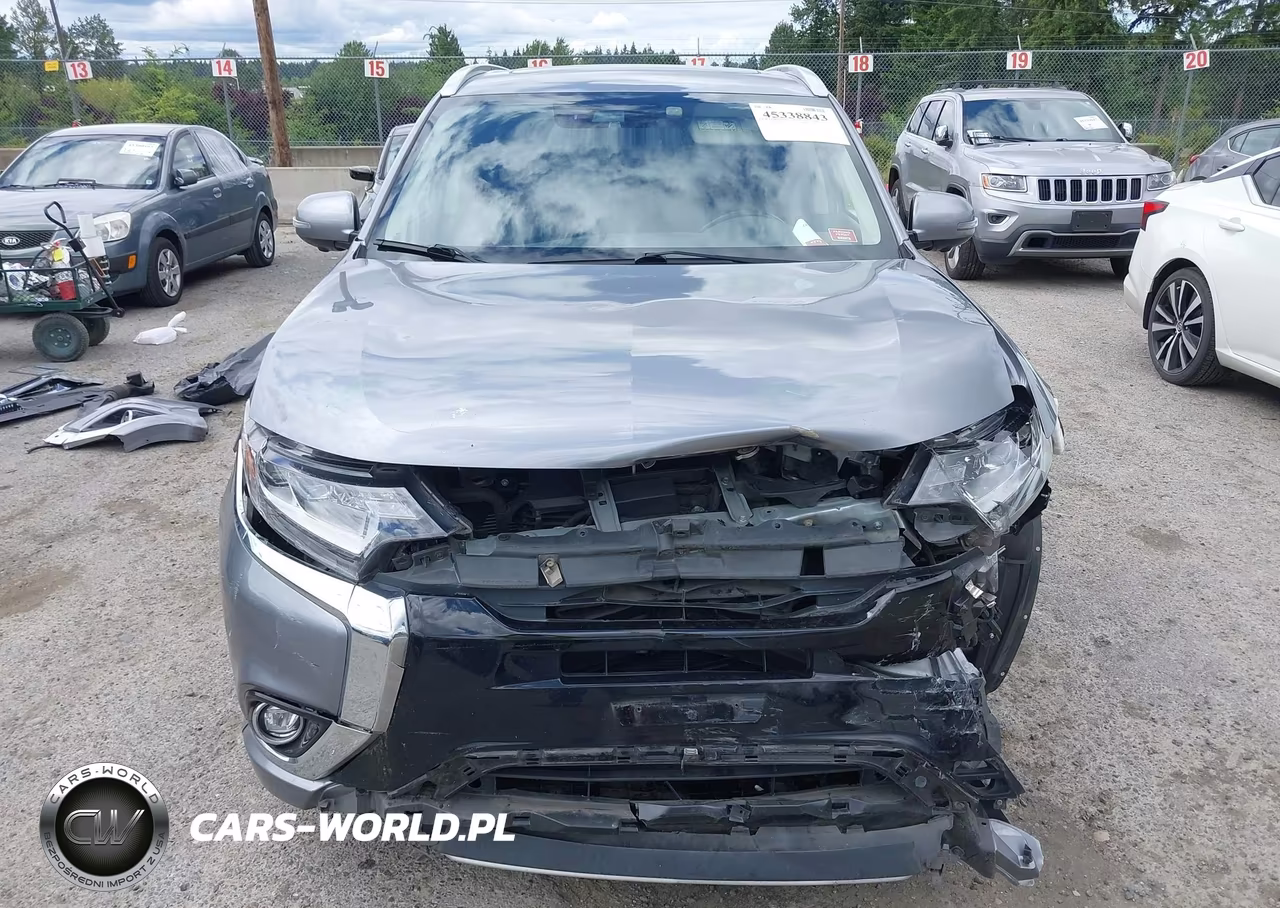 2018 Mitsubishi Outlander Phev Gt-Sel VIN:JA4J24A5XJZ070483 - 13