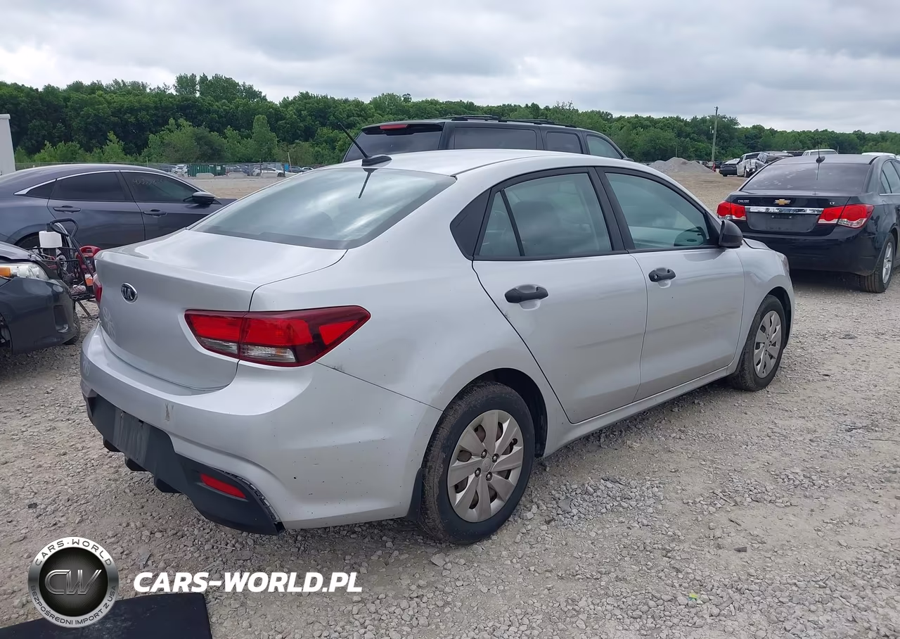2018 Kia Rio Lx VIN:3KPA24AB7JE049856 - 4