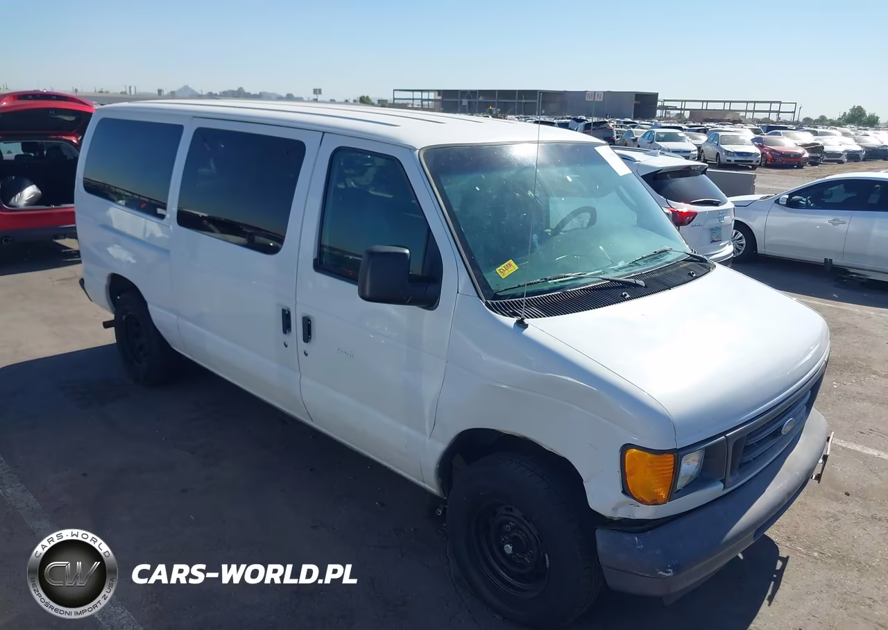 2003 Ford E-150 Chateau-Xl-Xlt