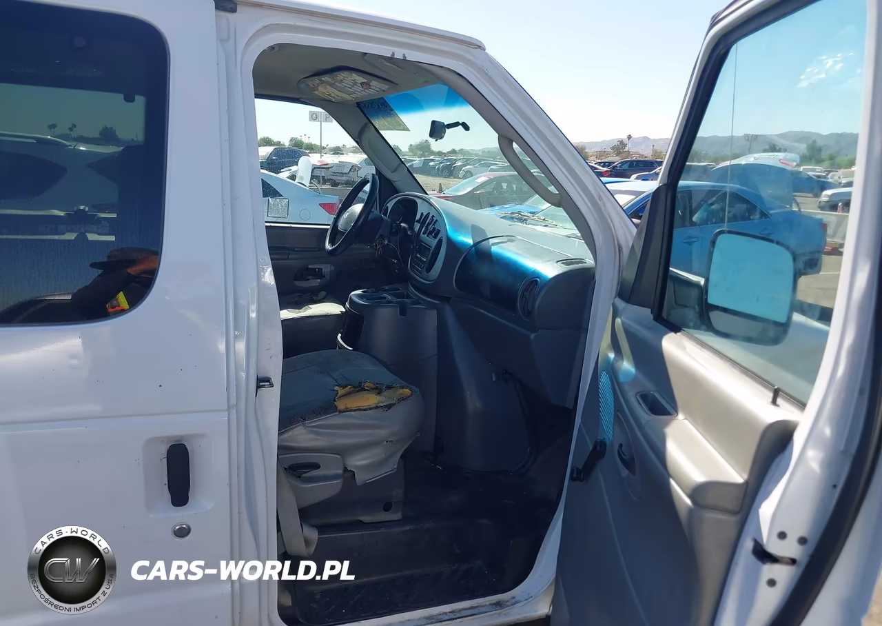 2003 Ford E-150 Chateau-Xl-Xlt VIN:1FMRE11W33HB11449 - 5