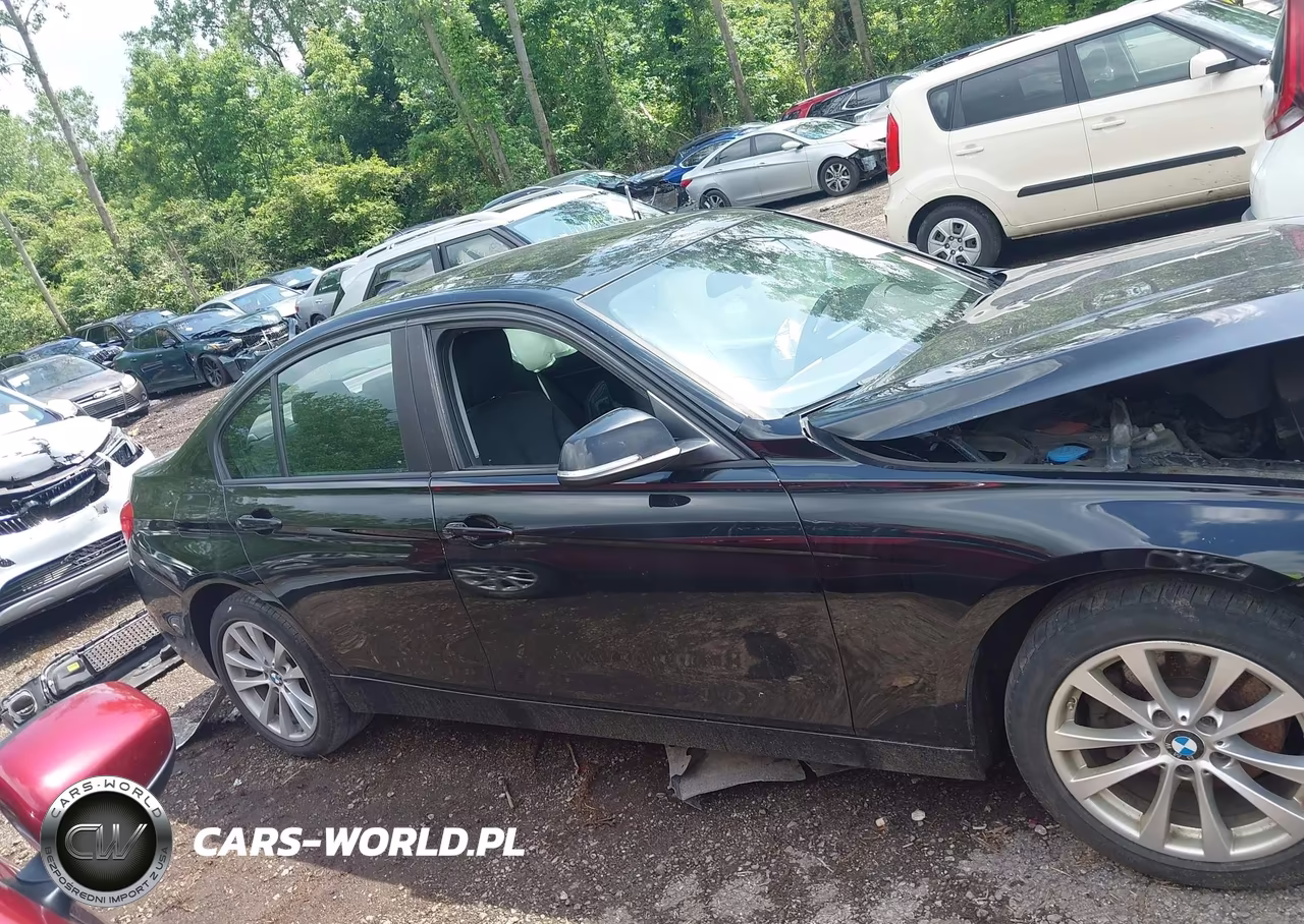 2017 BMW 320I xDrive VIN:WBA8E5G31HNU44517 - 14