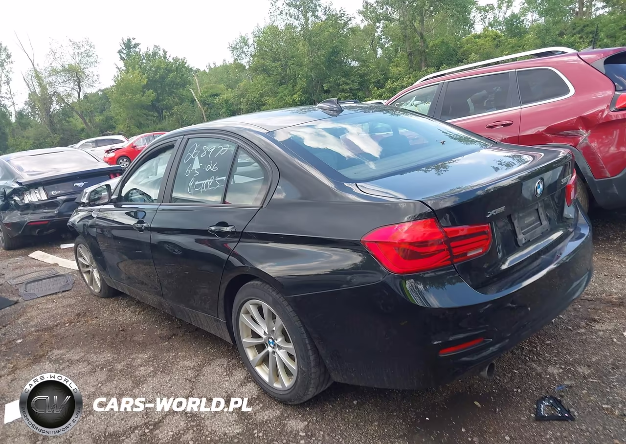 2017 BMW 320I xDrive VIN:WBA8E5G31HNU44517 - 3