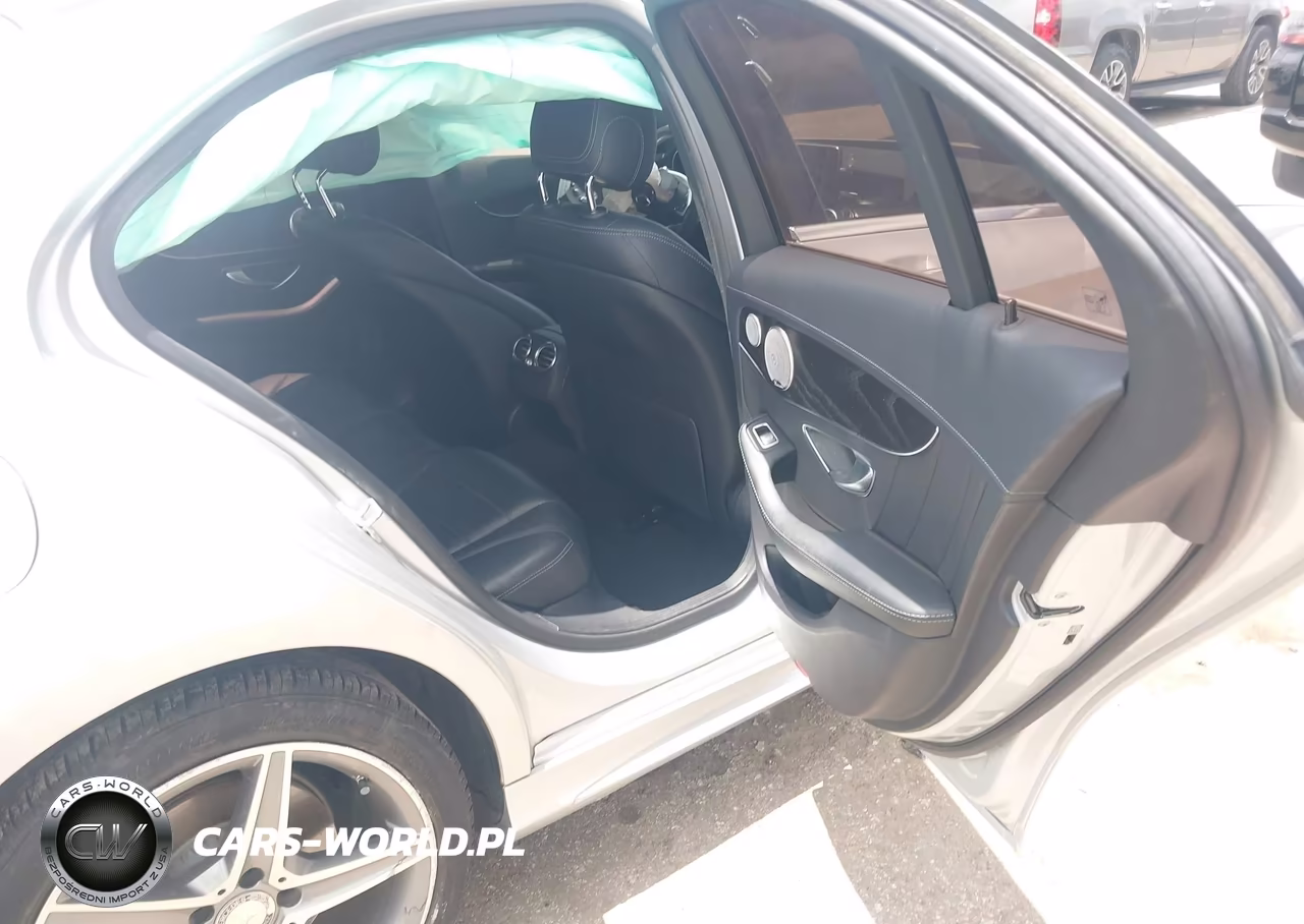 2015 Mercedes-Benz C 300 Sport VIN:55SWF4JB9FU091584 - 8