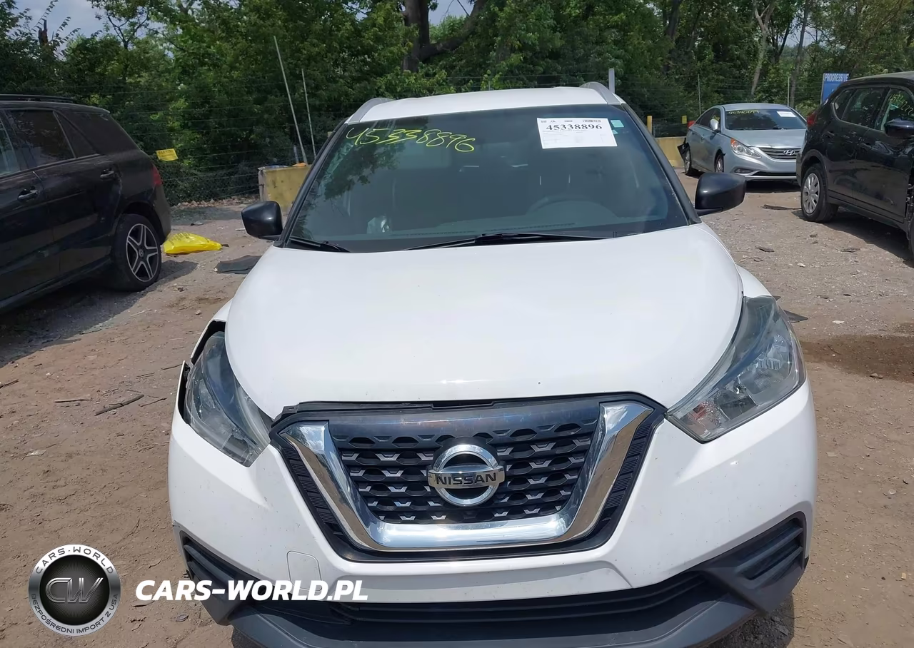 2019 Nissan Kicks S VIN:3N1CP5CU3KL520609 - 12