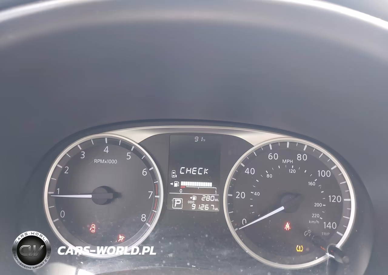 2019 Nissan Kicks S VIN:3N1CP5CU3KL520609 - 7