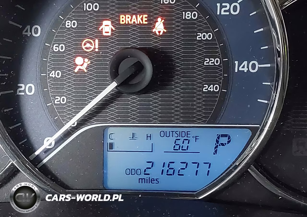 2016 Toyota Corolla Le VIN:2T1BURHE4GC597557 - 16