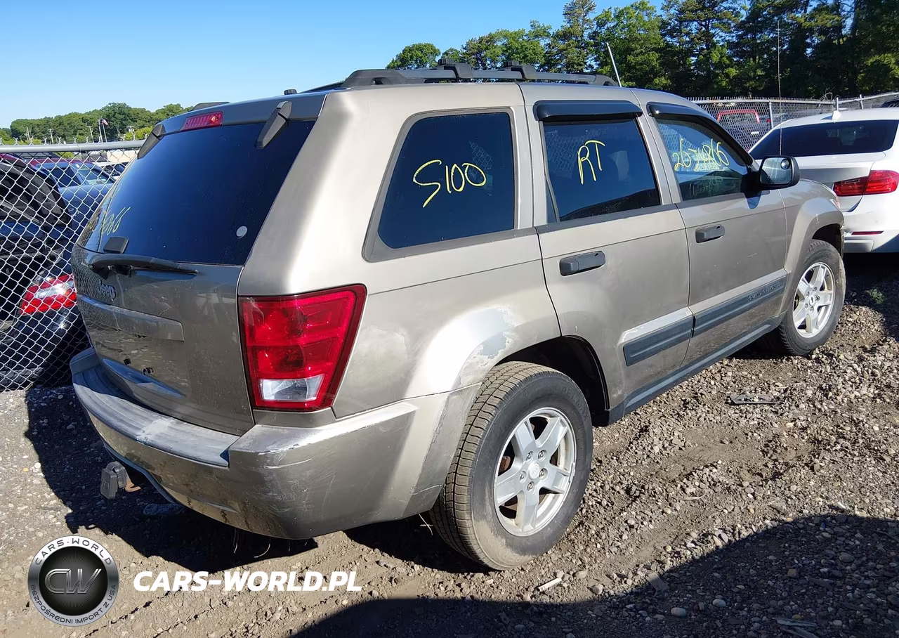 2006 Jeep Grand Cherokee Laredo VIN:1J4GR48K26C239844 - 4