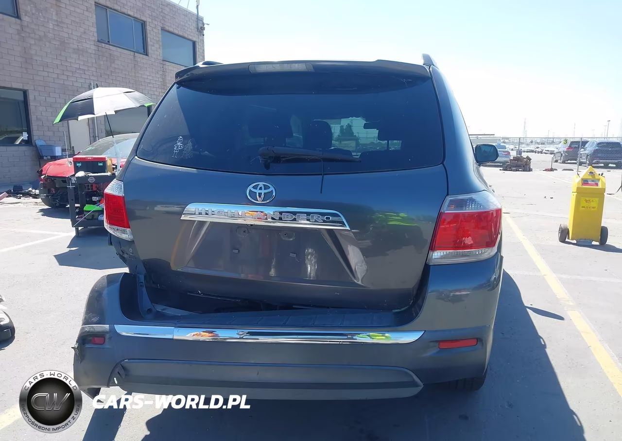 2013 Toyota Highlander Base Plus VIN:5TDZA3EH6DS037898 - 16
