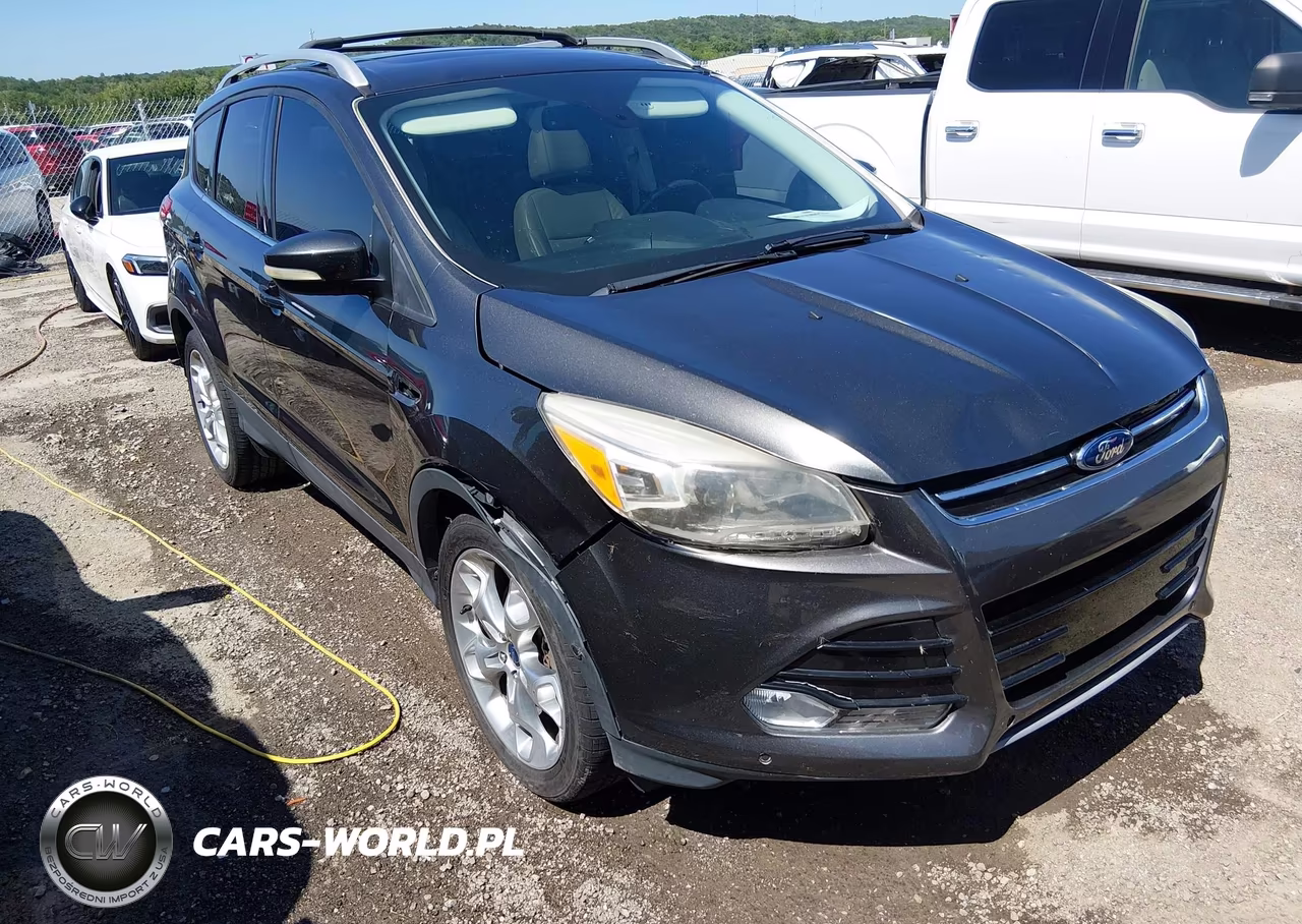 2016 Ford Escape Titanium – zdjęcie 1 z 16