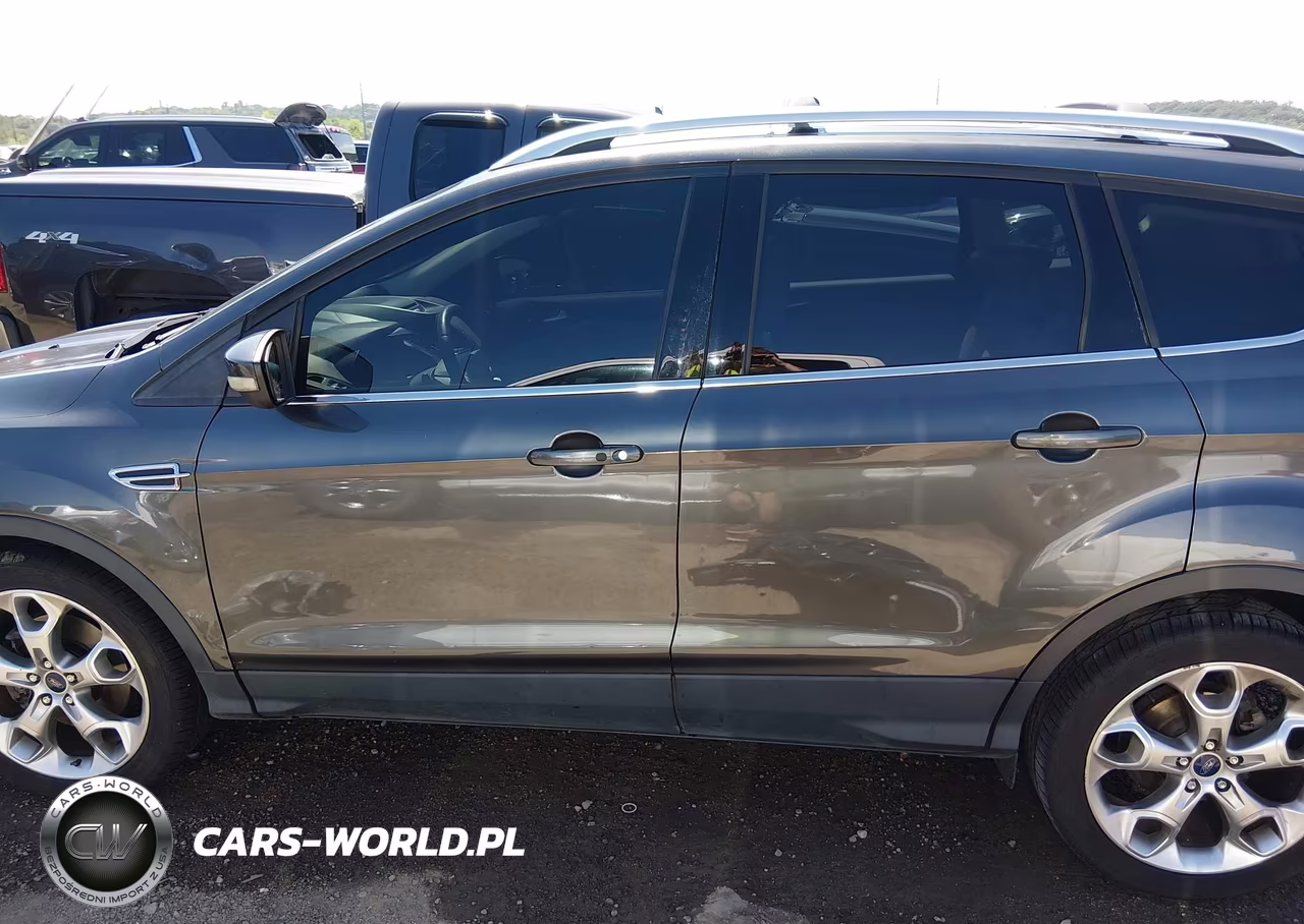 2016 Ford Escape Titanium VIN:1FMCU0J99GUA91458 - 14