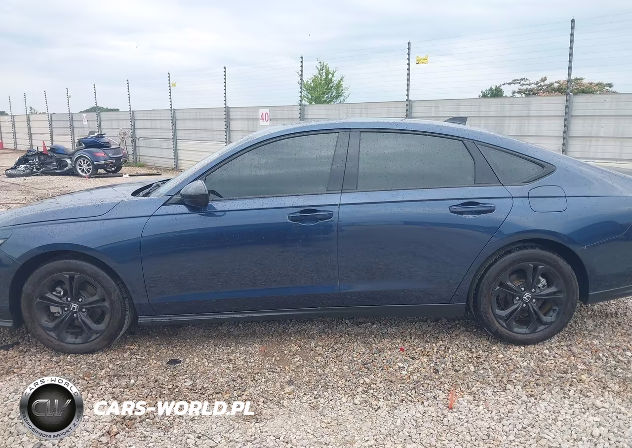 2025 Honda Accord Se VIN:1HGCY1F45SA037405 - 14