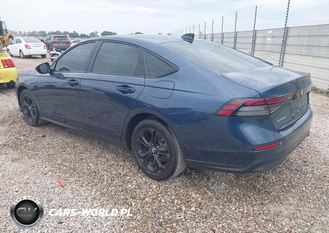 2025 Honda Accord Se VIN:1HGCY1F45SA037405 - 3
