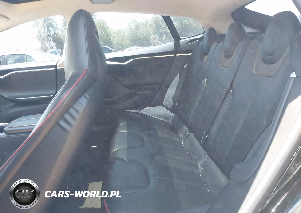 2012 Tesla Model S Performance-Signature Performance VIN:5YJSA1DP6CFS00082 - 8