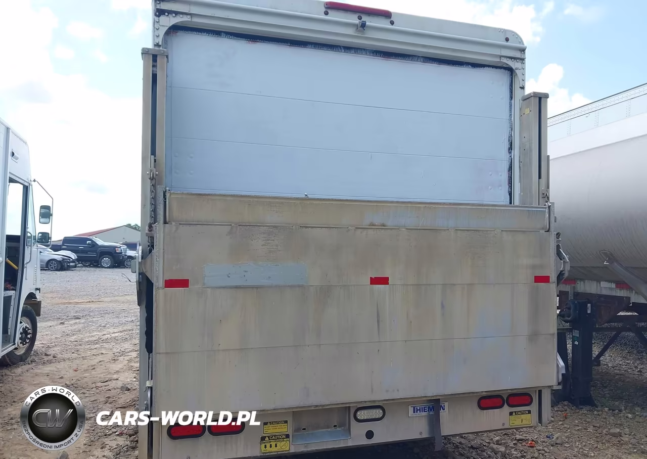 2014 Freightliner Chassis M Line Walk-In Van VIN:4UZAC3DV2ECFW4515 - 12