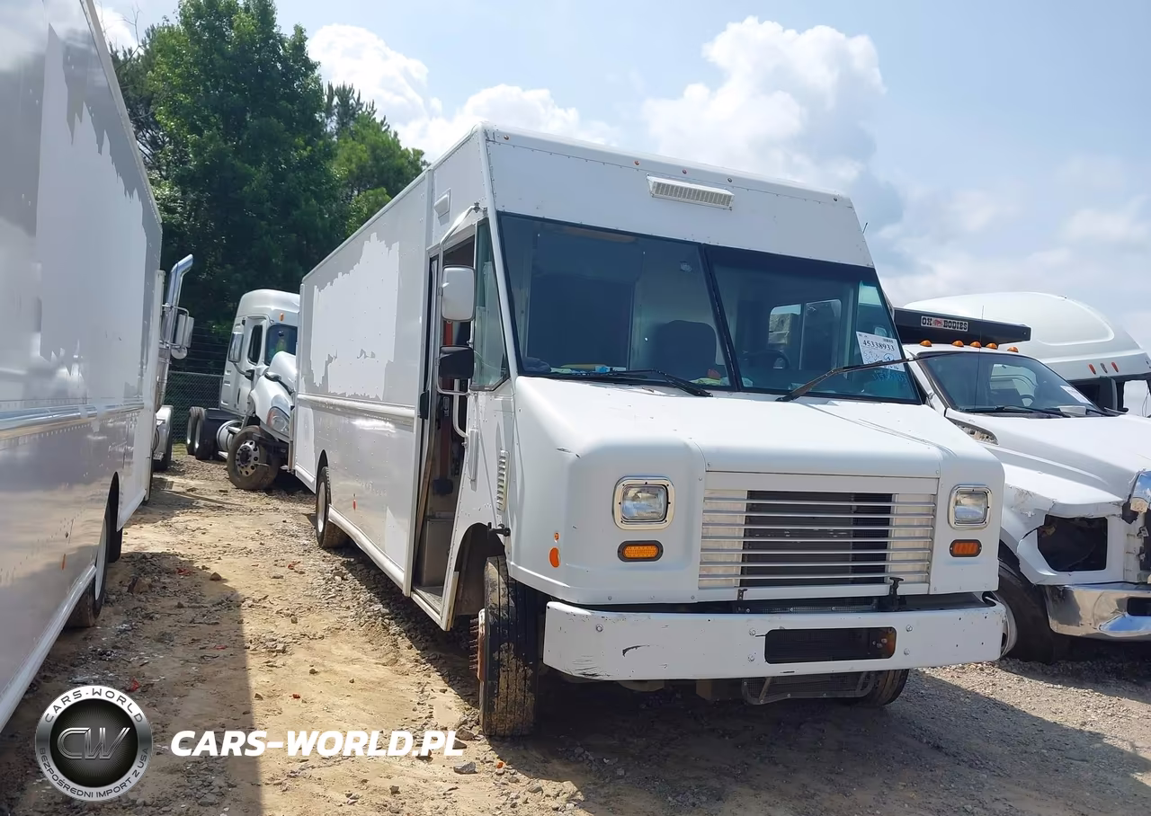 2015 Ford F-59 Commercial Stripped