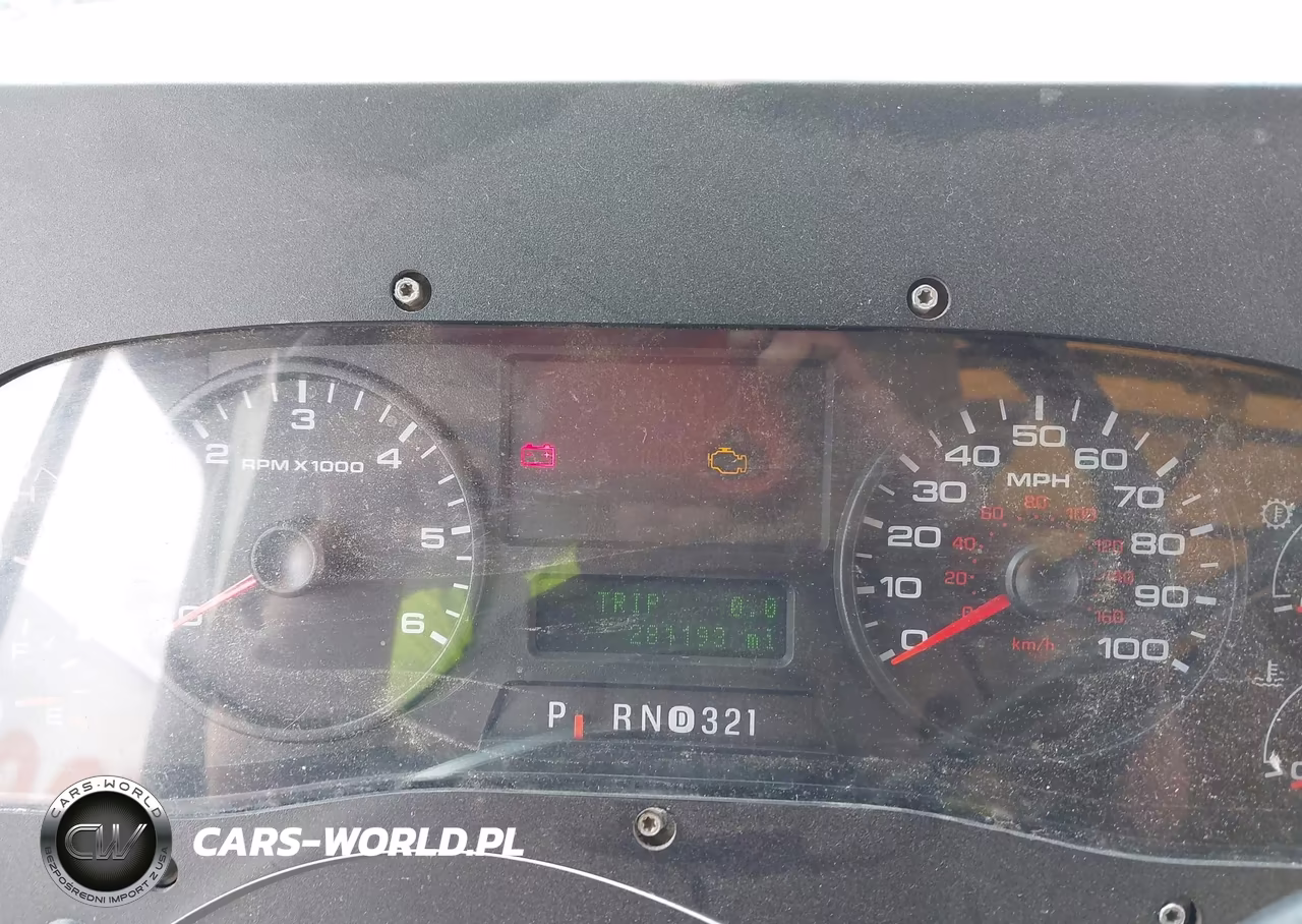 2015 Ford F-59 Commercial Stripped VIN:1F66F5KY9F0A04018 - 5