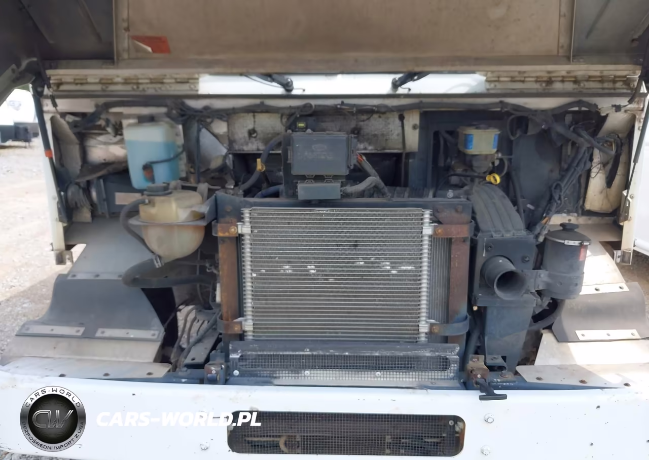 2015 Ford F-59 Commercial Stripped VIN:1F66F5KY9F0A04018 - 9