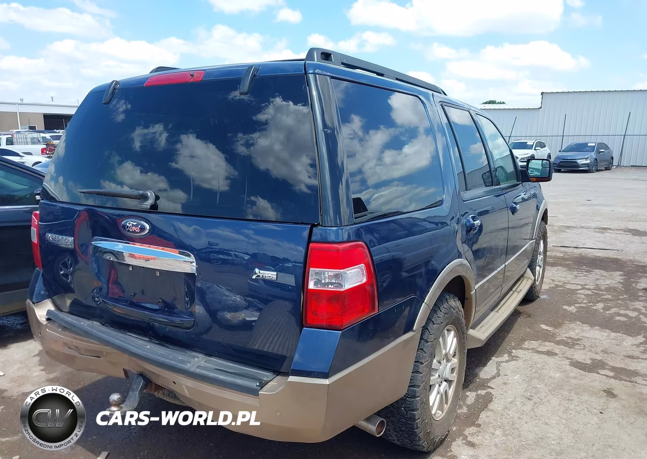 2014 Ford Expedition Xlt VIN:1FMJU1J52EEF20313 - 4