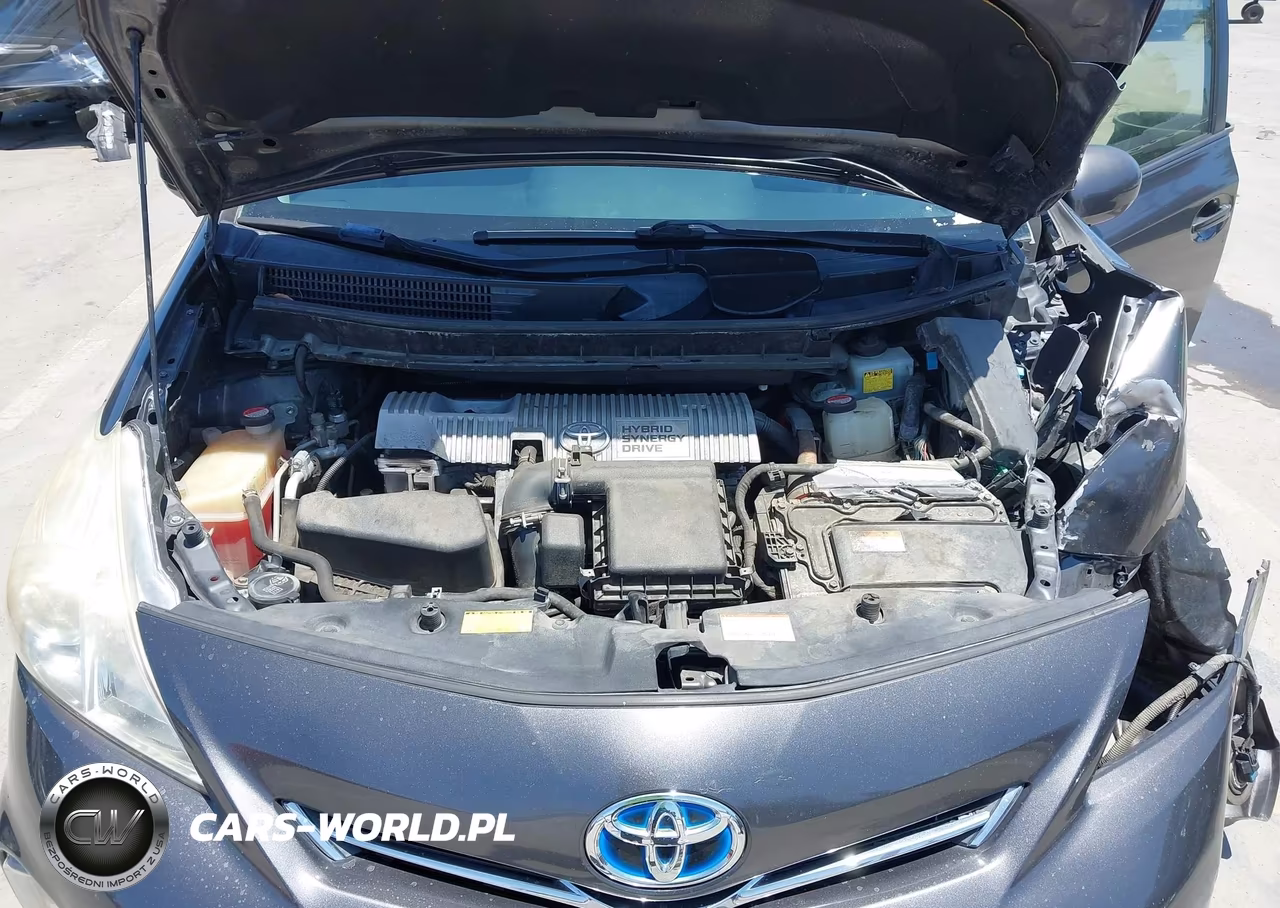 2014 Toyota Prius V Three VIN:JTDZN3EU8EJ015143 - 10