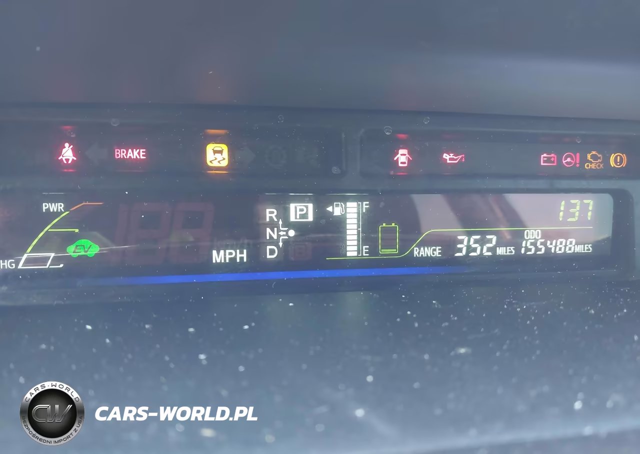 2014 Toyota Prius V Three VIN:JTDZN3EU8EJ015143 - 7