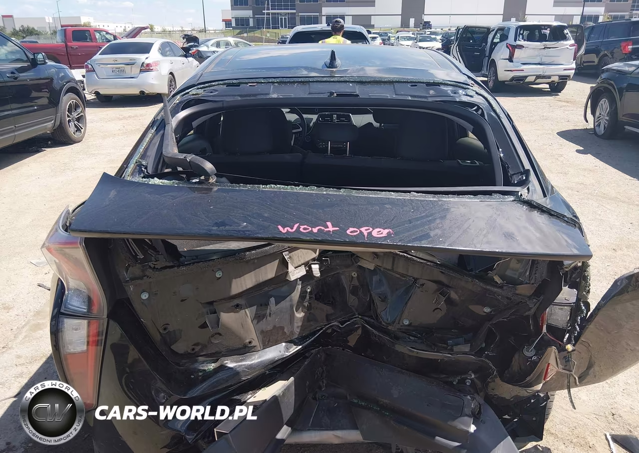 2016 Toyota Prius Three VIN:JTDKARFU7G3504719 - 6