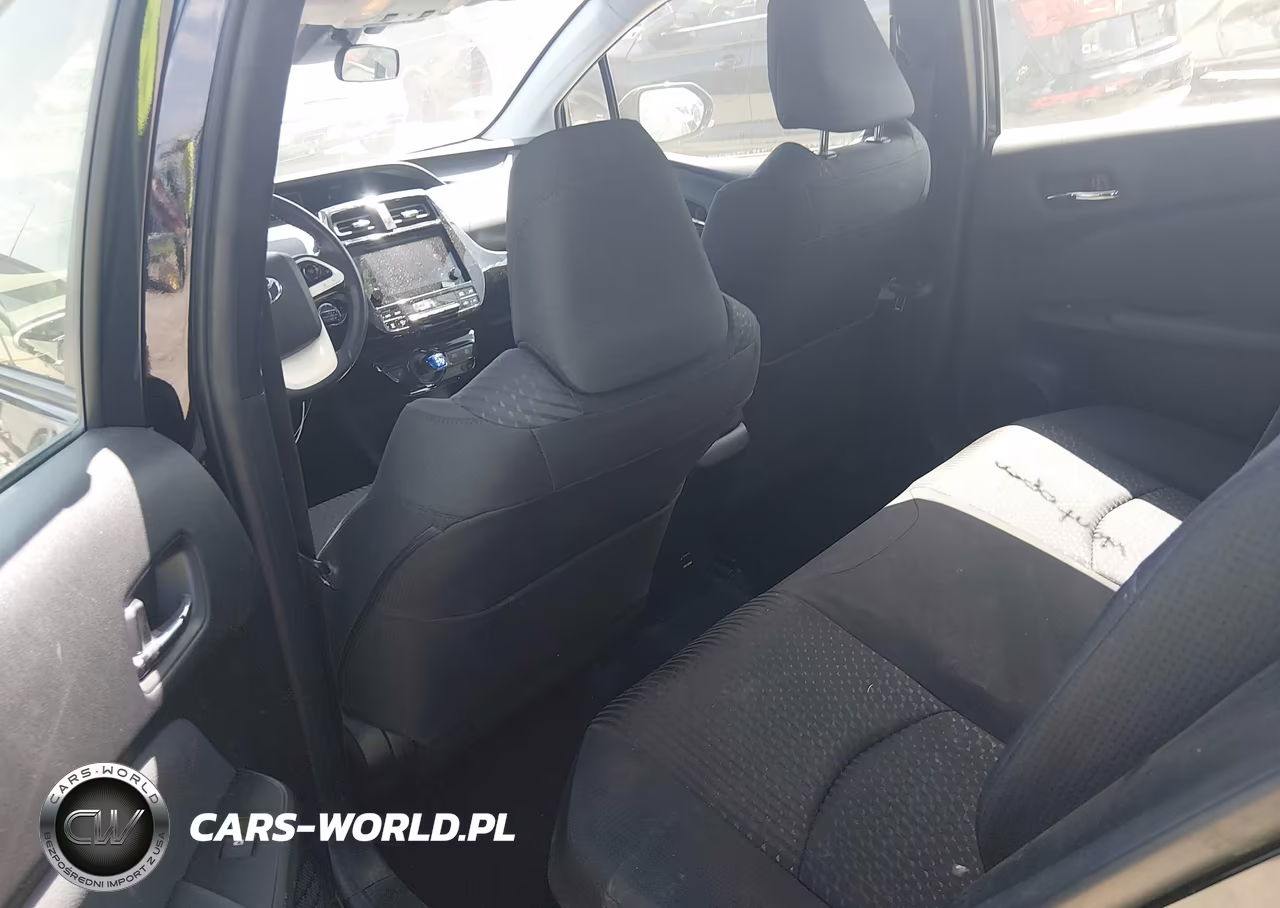 2016 Toyota Prius Three VIN:JTDKARFU7G3504719 - 8