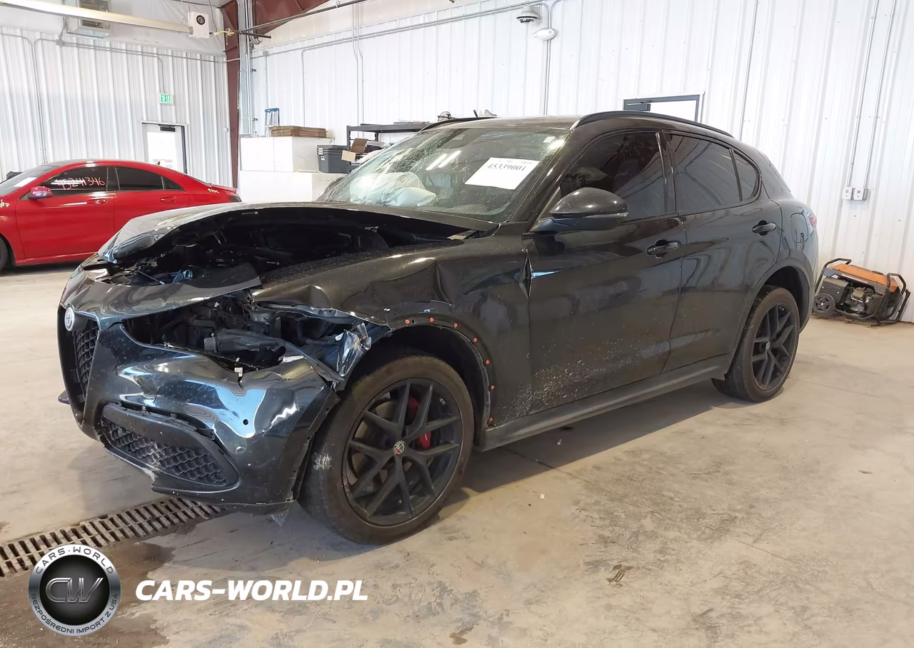 2018 Alfa Romeo Stelvio Ti Sport Awd VIN:ZASFAKNN5J7B98677 - 2