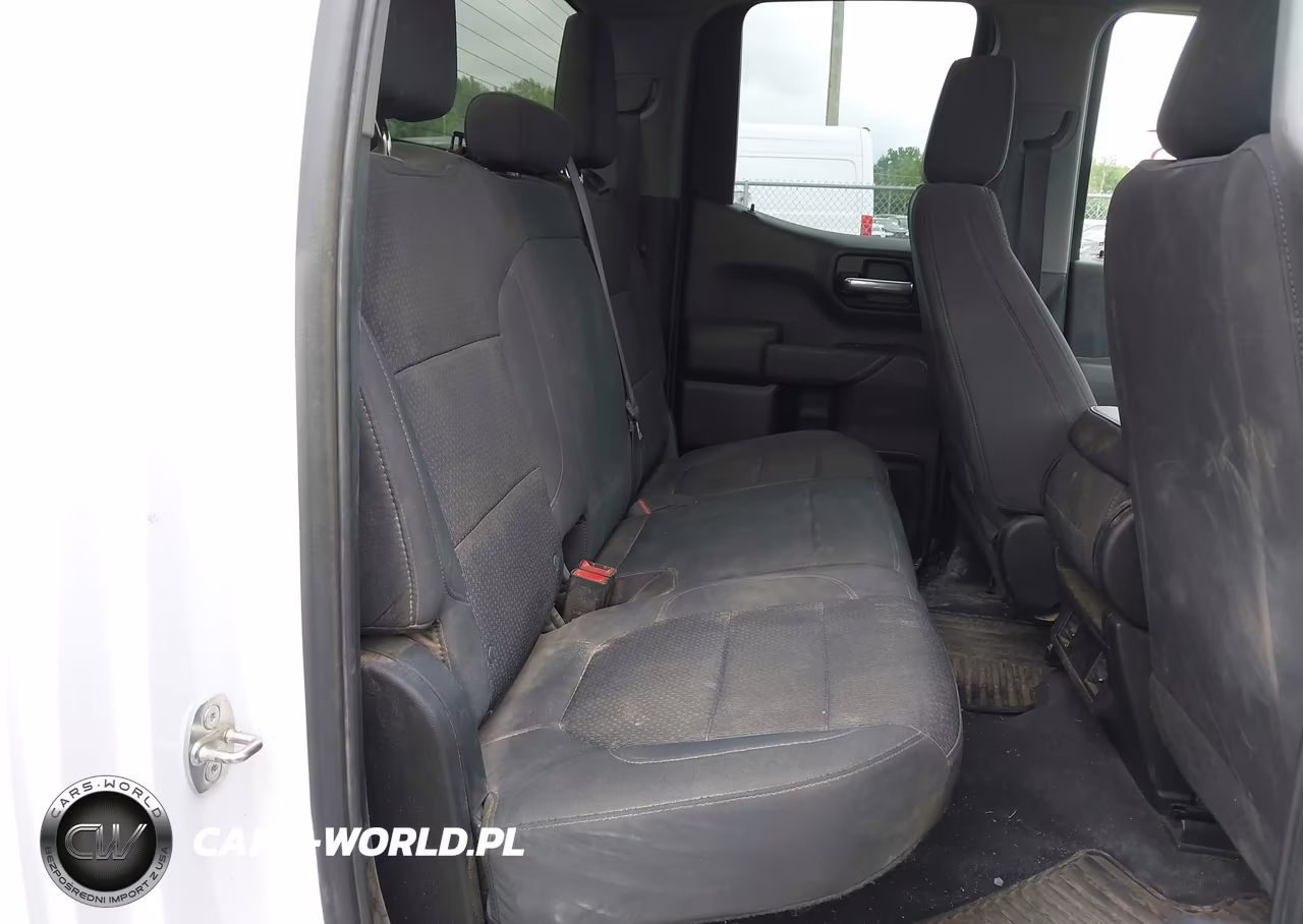 2020 Chevrolet Silverado 1500 4Wd Standard Bed Custom VIN:1GCRYBEKXLZ364206 - 8