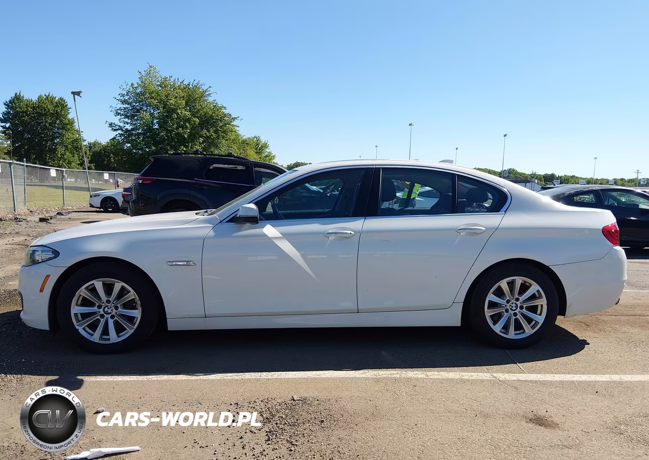 2015 BMW 528I xDrive VIN:WBA5A7C50FD623782 - 14