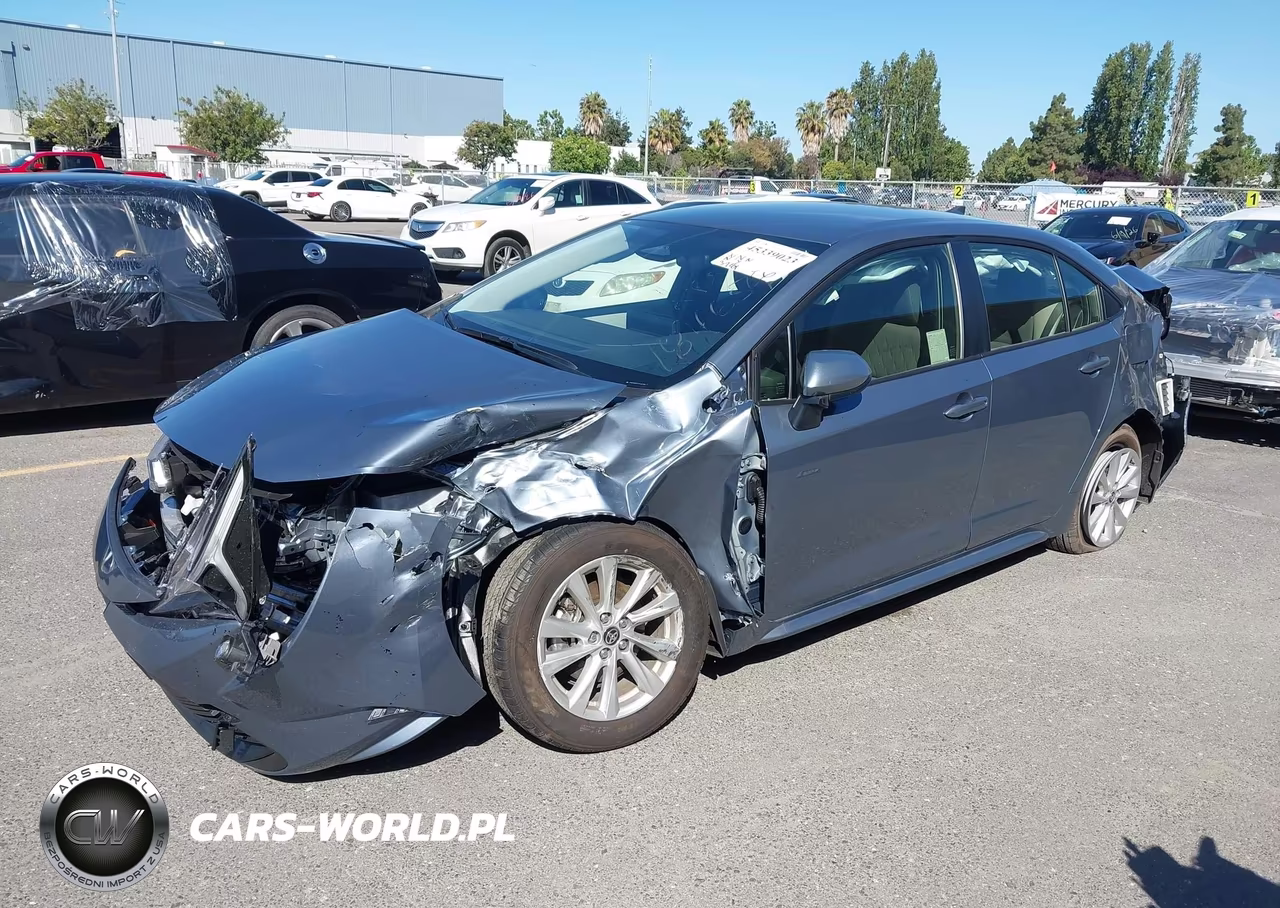 2026 Toyota Corolla Hybrid Hybrid Le VIN:JTDBCMFE5T3142082 - 2