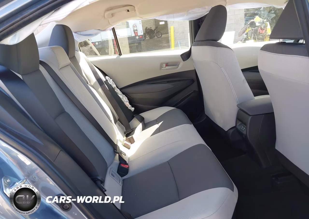 2026 Toyota Corolla Hybrid Hybrid Le VIN:JTDBCMFE5T3142082 - 8