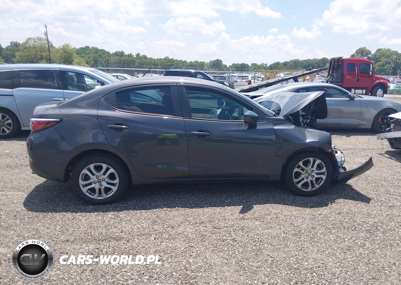 2018 Toyota Yaris Ia VIN:3MYDLBYV9JY332323 - 14