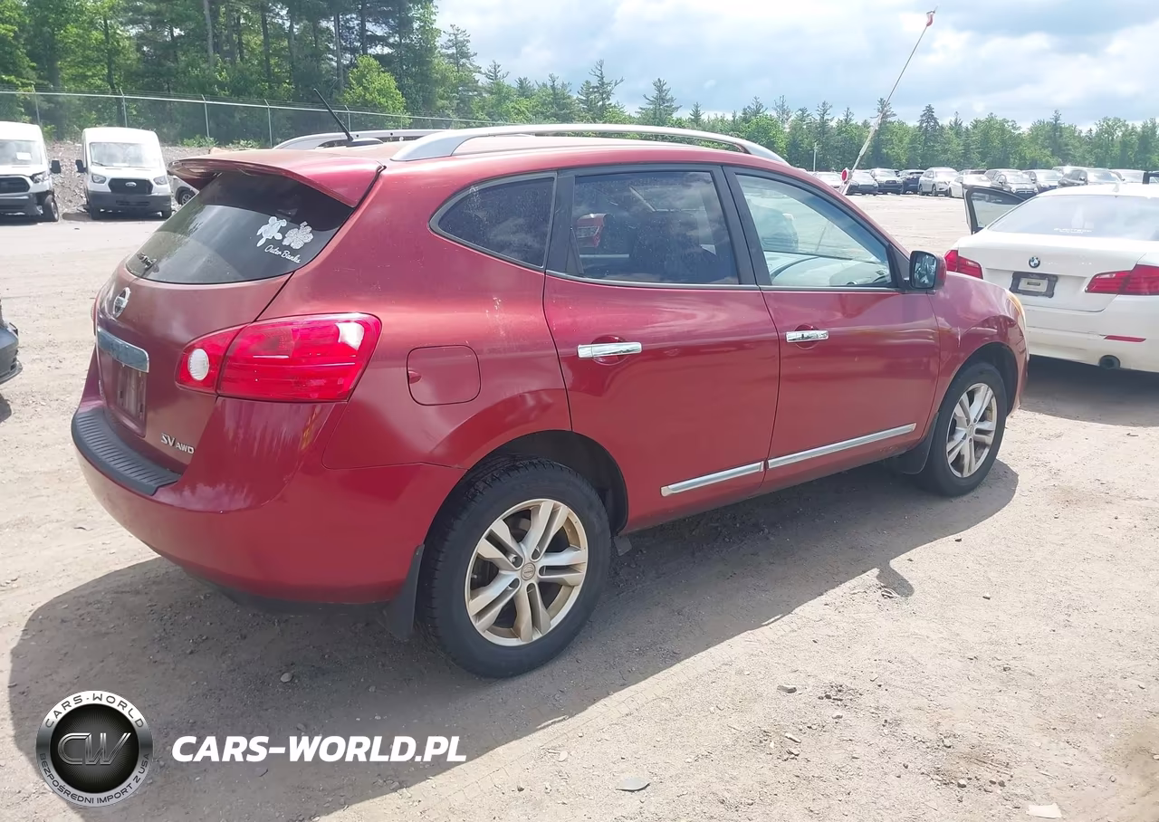 2013 Nissan Rogue Sv VIN:JN8AS5MV5DW124158 - 4