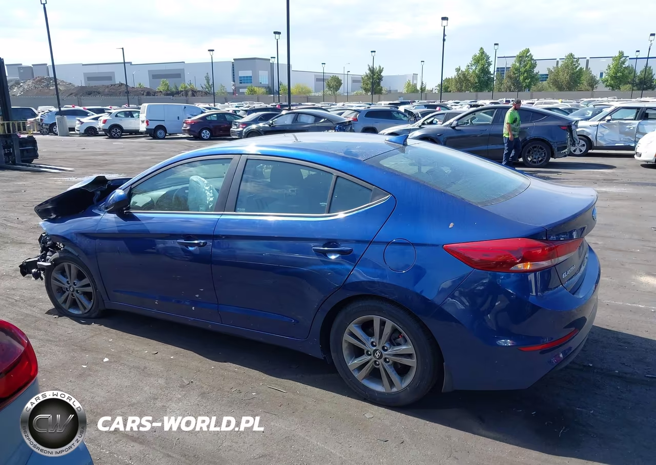 2018 Hyundai Elantra Sel VIN:5NPD84LF5JH332070 - 15