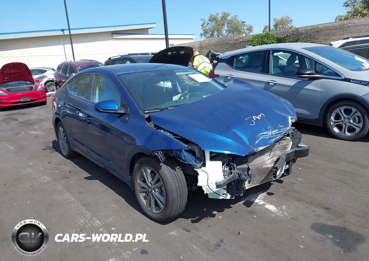 2018 Hyundai Elantra Sel VIN:5NPD84LF5JH332070 - 18
