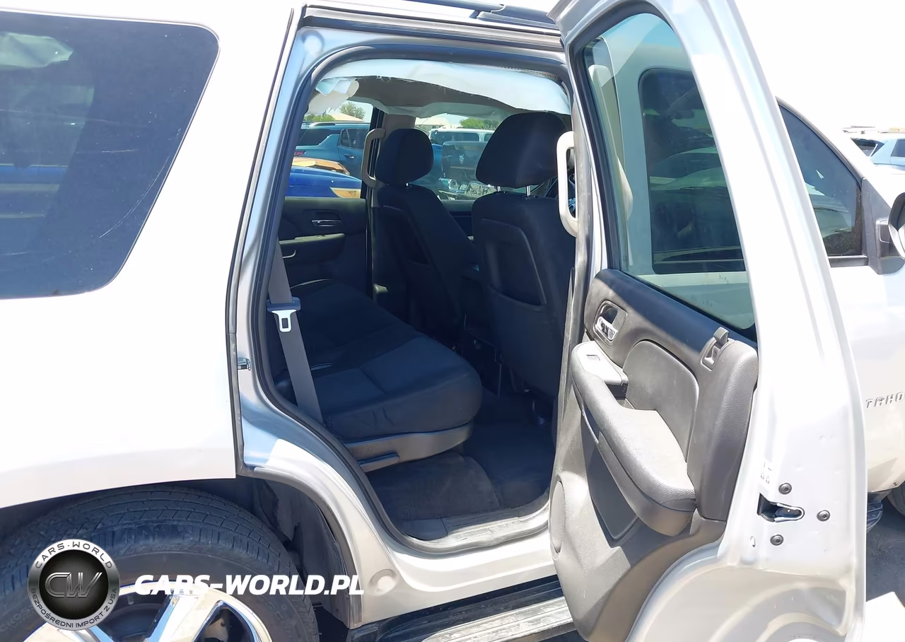 2010 Chevrolet Tahoe Ls VIN:1GNUCAE00AR261947 - 8