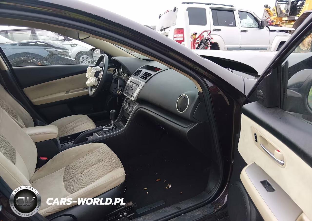 2009 Mazda Mazda6 I Sport VIN:1YVHP81A795M22782 - 5