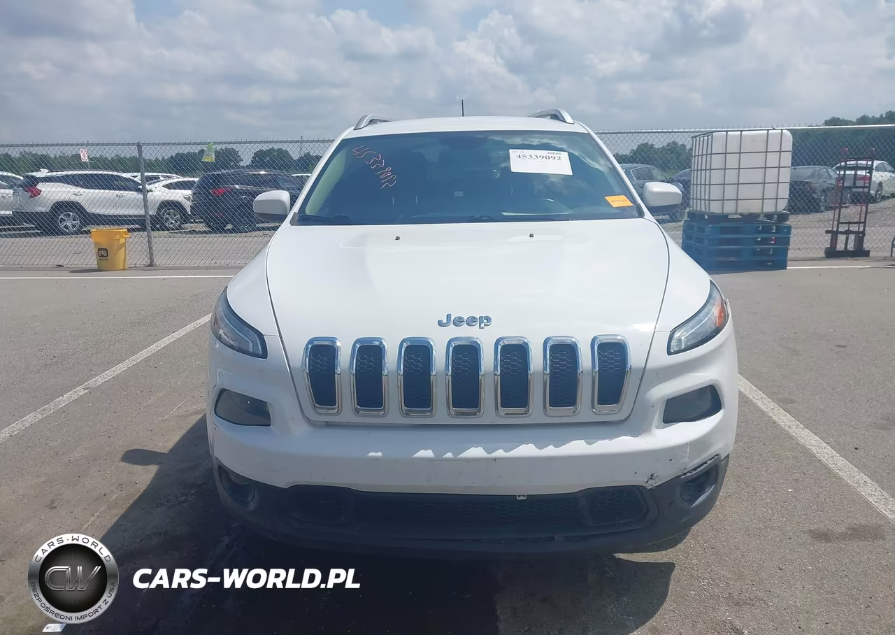 2015 Jeep Cherokee Latitude VIN:1C4PJMCS5FW652537 - 12