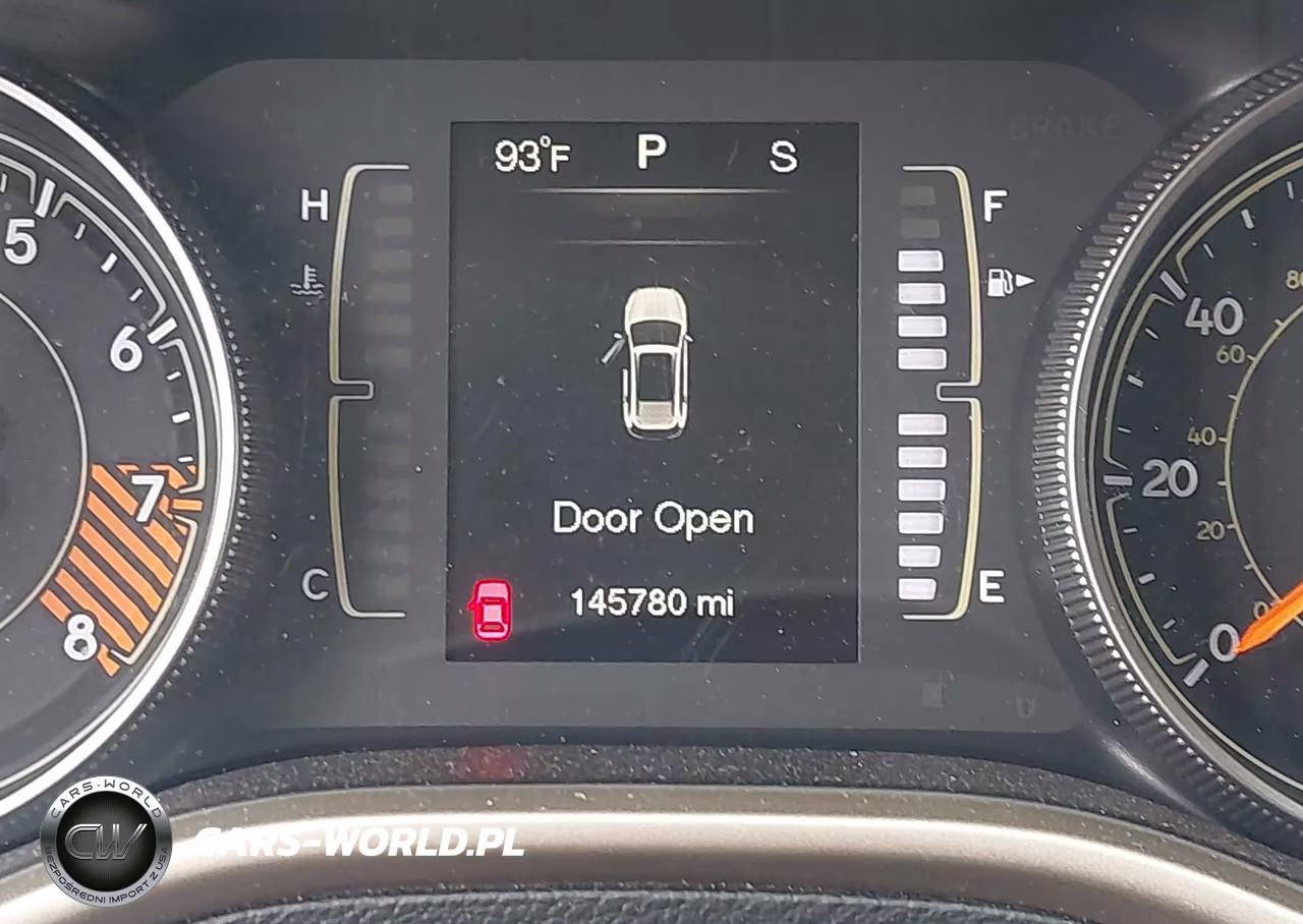 2015 Jeep Cherokee Latitude VIN:1C4PJMCS5FW652537 - 15