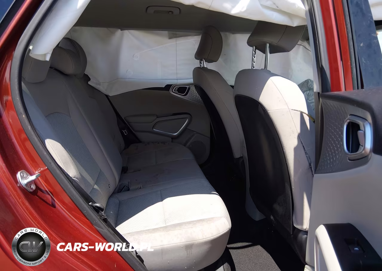 2020 Kia Soul Lx VIN:KNDJ23AU6L7090137 - 8