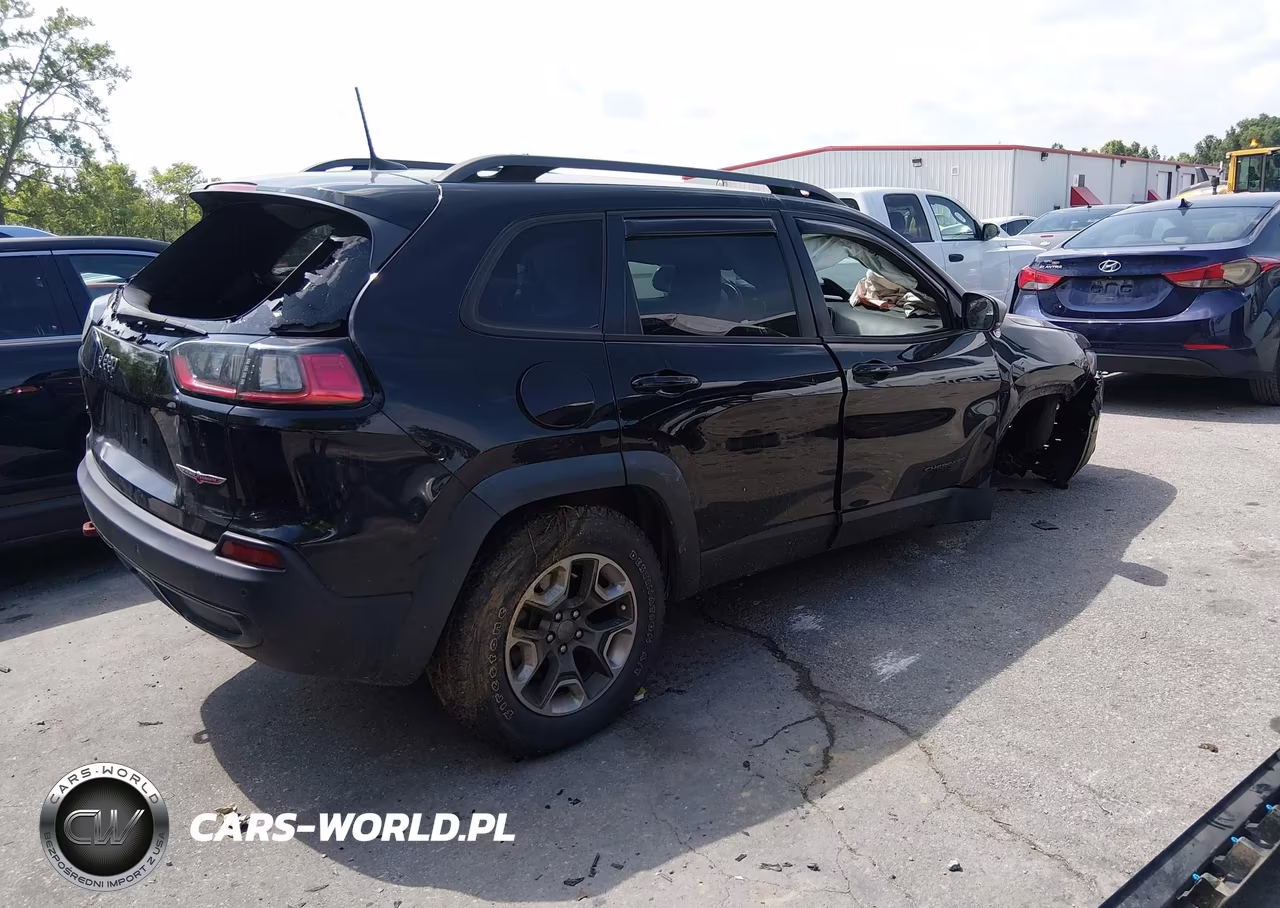 2019 Jeep Cherokee Trailhawk 4X4 VIN:1C4PJMBX8KD298578 - 4