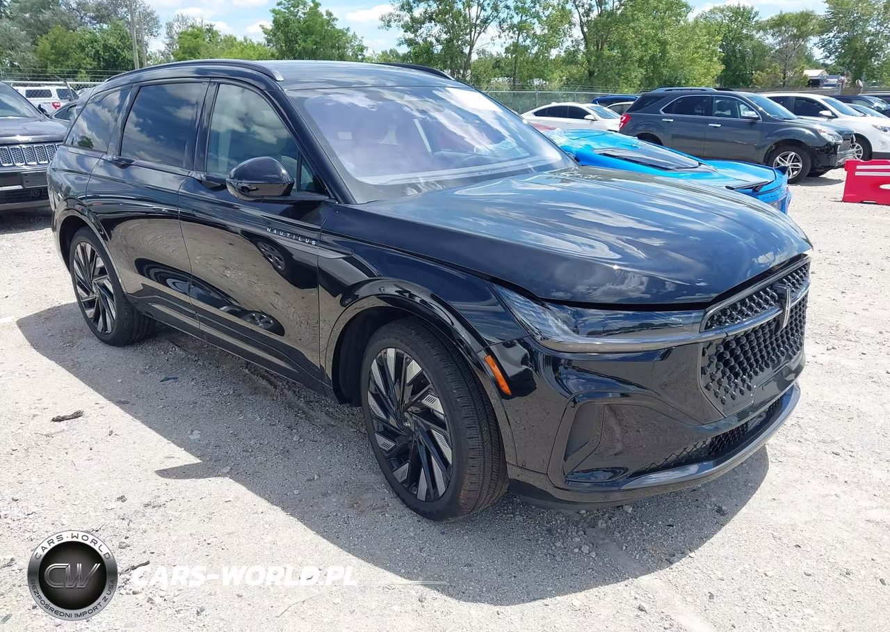 2025 Lincoln Nautilus Reserve – zdjęcie 1 z 18