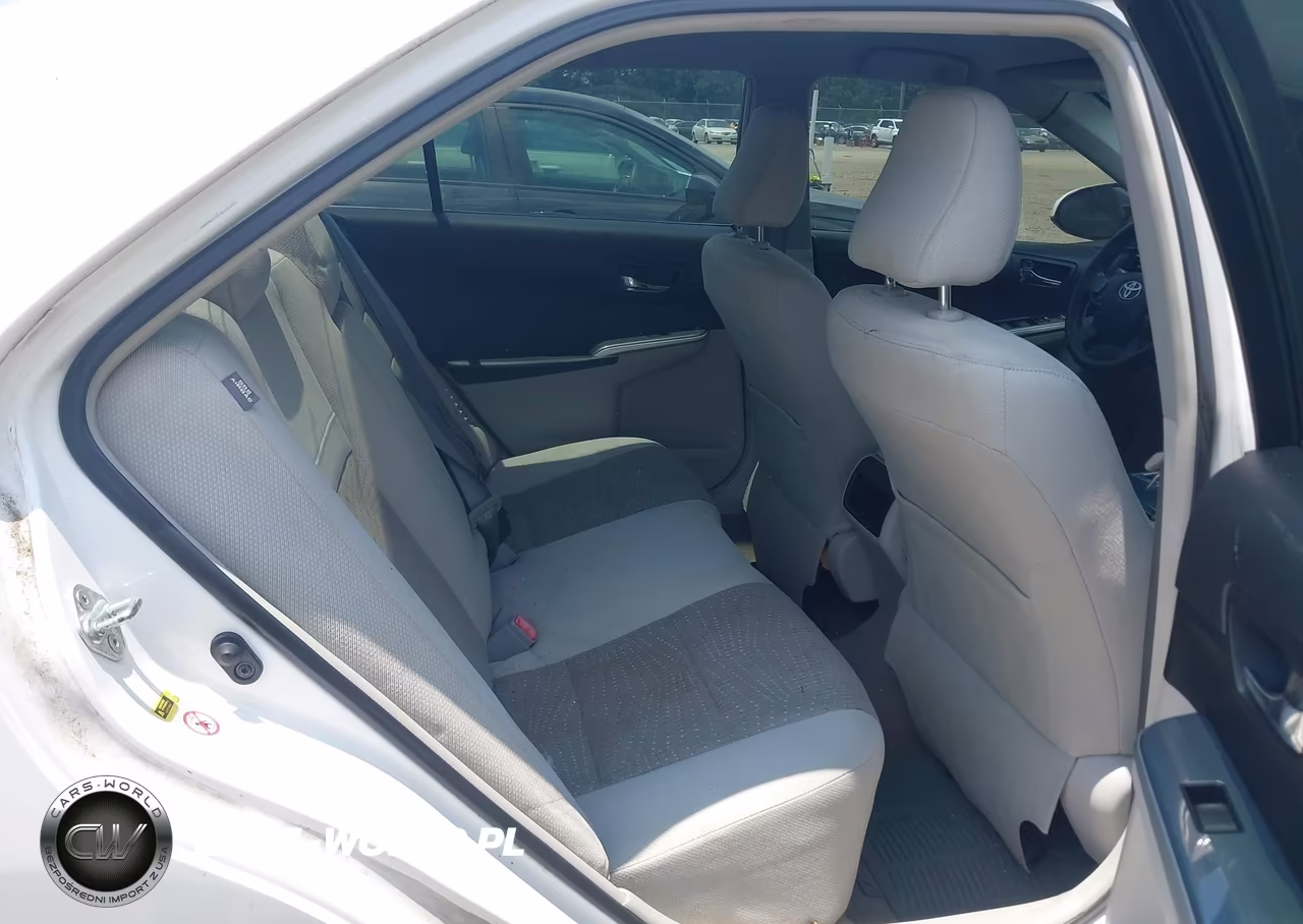 2012 Toyota Camry Hybrid Le VIN:4T1BD1FK3CU035894 - 8