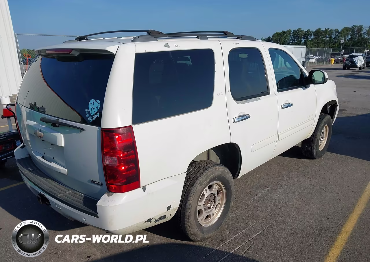 2007 Chevrolet Tahoe Ltz VIN:1GNFK13037J350174 - 4