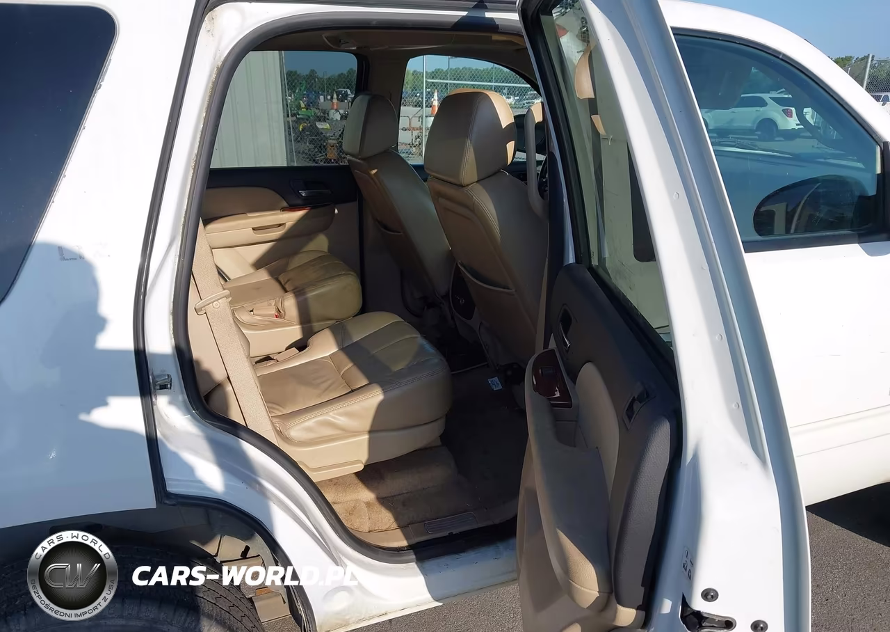 2007 Chevrolet Tahoe Ltz VIN:1GNFK13037J350174 - 8