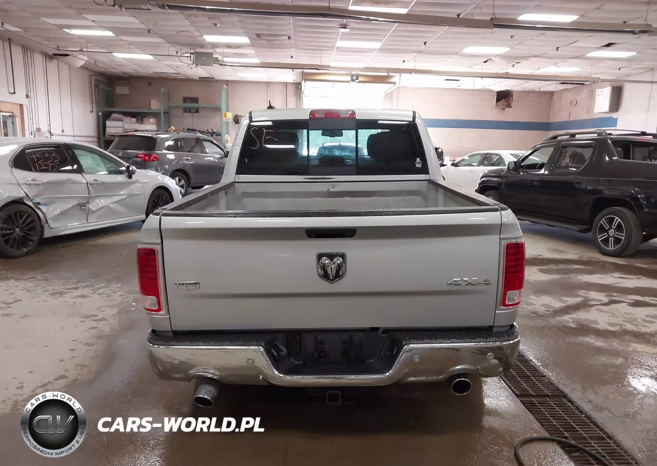 2014 Ram 1500 Laramie VIN:1C6RR7NT7ES247804 - 16