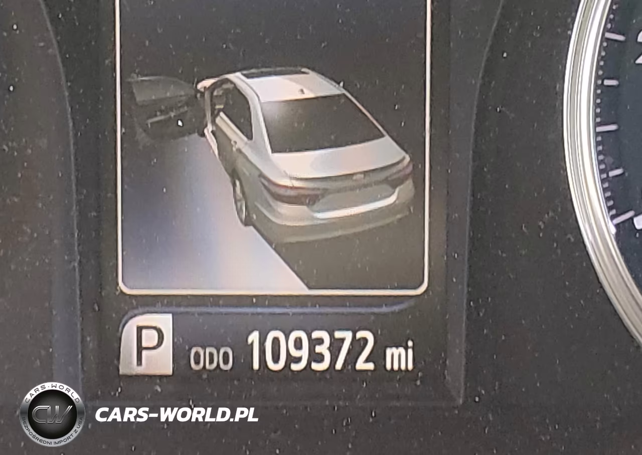 2017 Toyota Camry Le VIN:4T1BF1FK6HU738147 - 15